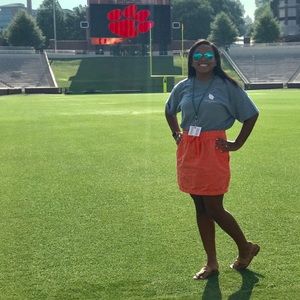 Meet your Posher, Beatrice